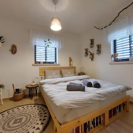 צמח בר Apartment Midreshet Ben Gurion Exterior photo