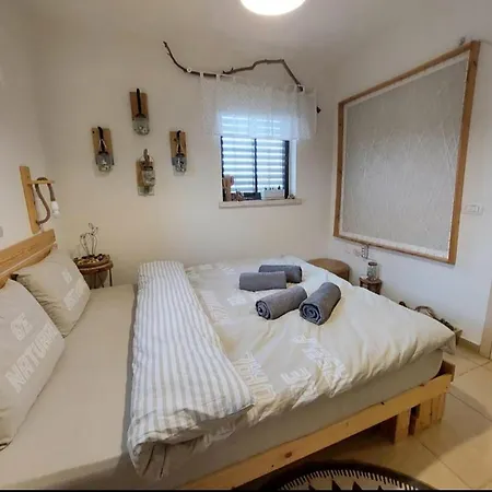 צמח בר Apartment Midreshet Ben Gurion Exterior photo